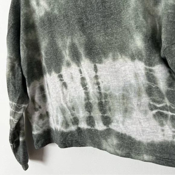 Anthropologie Dantelle Boxy Cropped Tie Dye Long Sleeve - Picture 8 of 9